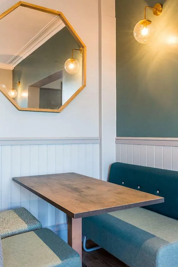 Bawn Lodge Chester Herberg